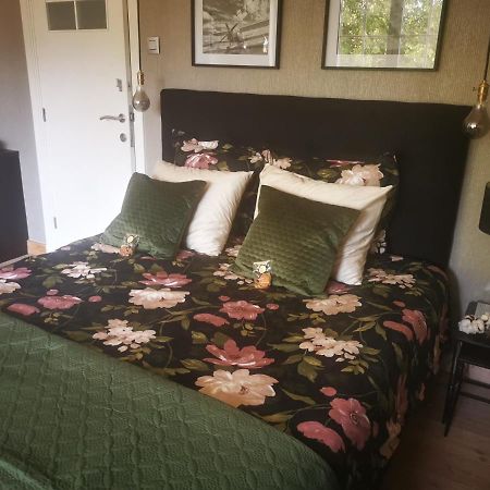 Bed & Bokes Aan De Maaskant Lanaken Esterno foto