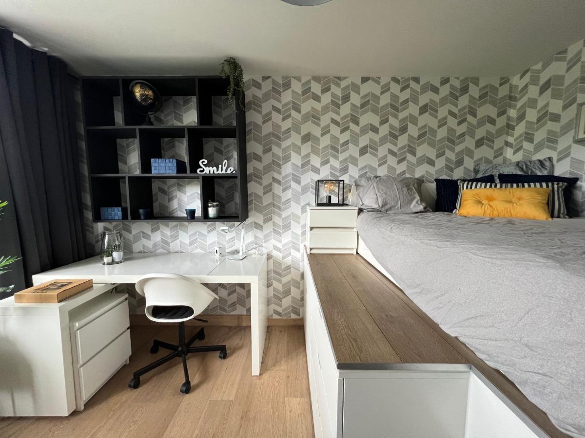 Bed & Bokes Aan De Maaskant Lanaken Esterno foto